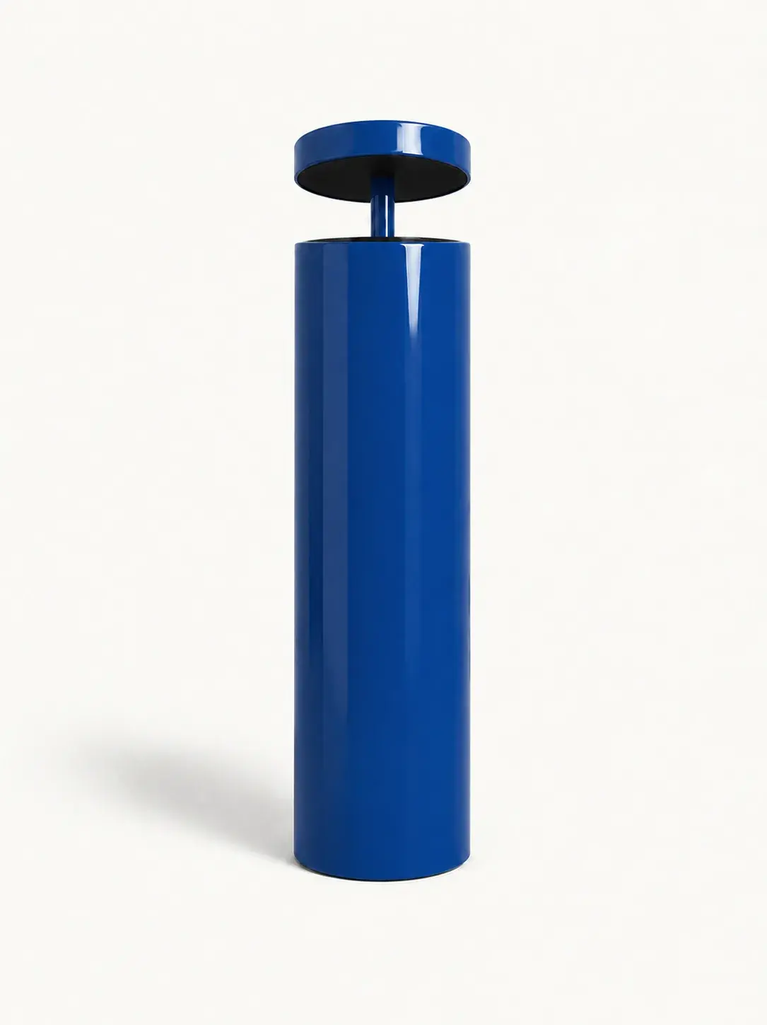 Borne anti-bélier peinte en acier BV12 — coloris Bleu (RAL 5010)